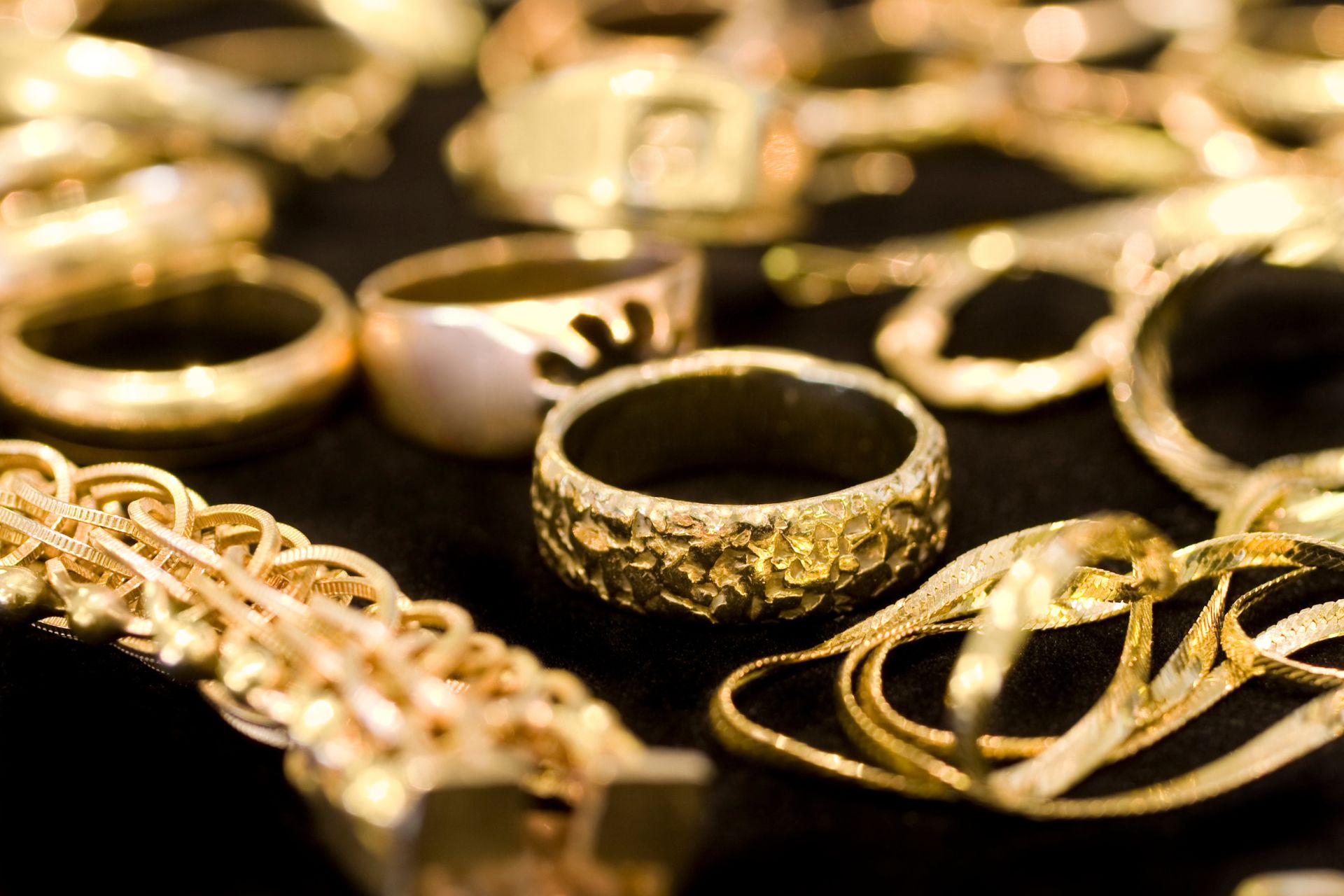 What Do Different Gold Karat Numbers Mean?